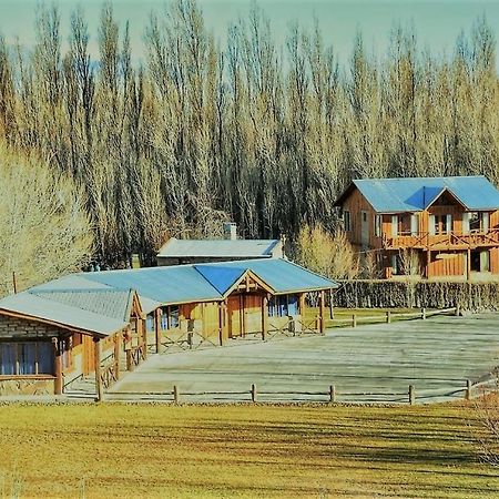 Hosteria & Cabanas Rio Fenix Perito Moreno Exteriér fotografie
